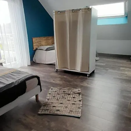 Maison Bord De *